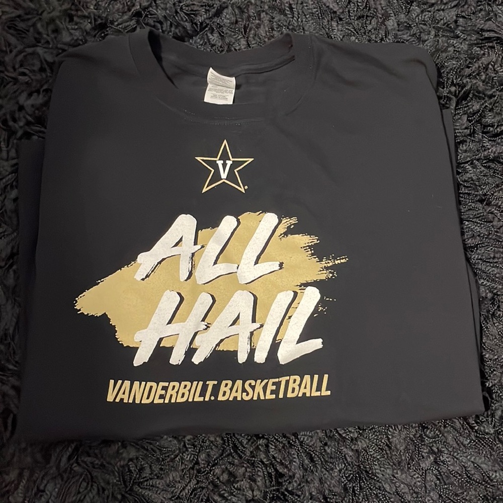 Vanderbilt University Basketball Tee